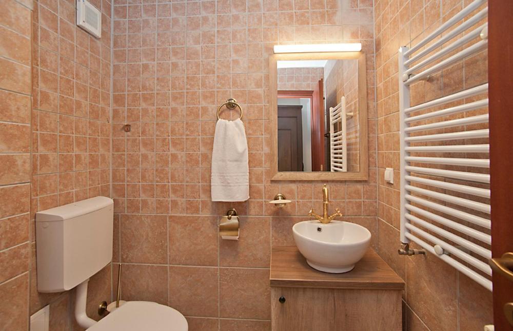 Hotel Regina Синая Екстериор снимка