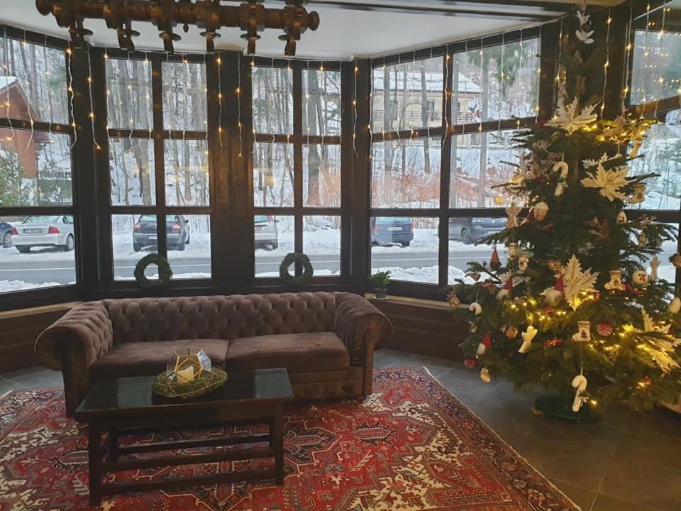 Hotel Regina Синая Екстериор снимка